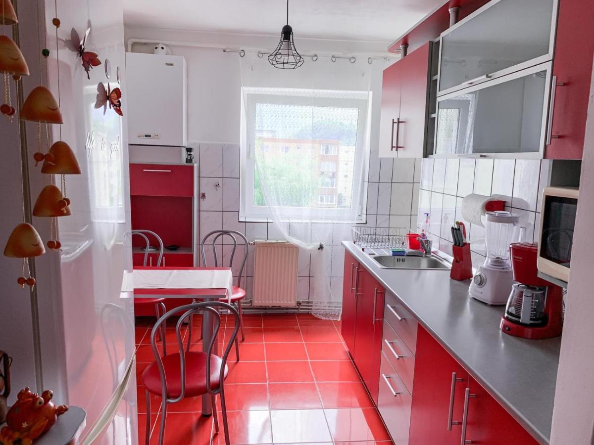 Apartament Zarnesti „Saturn” Buitenkant foto